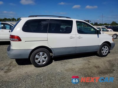 Trzecie zdjęcie samochodu z tyłu: 2002 TOYOTA SIENNA CE VIN:4T3ZF19C02U433812 - miniatura