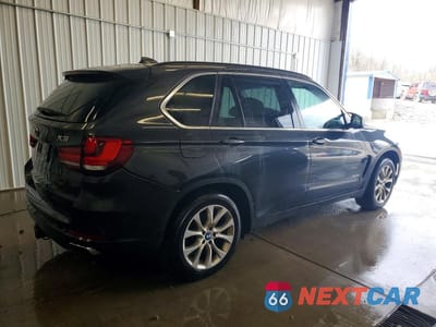 Trzecie zdjęcie samochodu z tyłu: 2016 BMW X5 XDR40E VIN:5UXKT0C56G0S75534 - miniatura