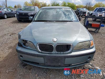 Piąte zdjęcie samochodu w środku: 2002 BMW 330 I VIN:WBAEV53462KM20708 - miniatura