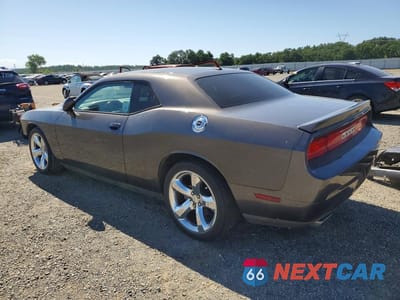 Drugie zdjęcie samochodu z przodu: 2013 DODGE CHALLENGER SXT VIN:2C3CDYAG9DH691966 - miniatura