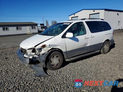 2002 TOYOTA SIENNA XLE 4T3ZF13C82U444386 - główne zdjęcie licytacji z USA - miniatura