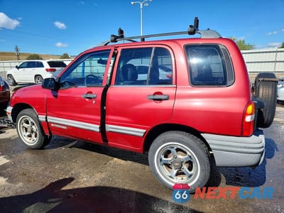 Drugie zdjęcie samochodu z przodu: 2000 CHEVROLET TRACKER VIN:2CNBJ13C2Y6938596 - miniatura