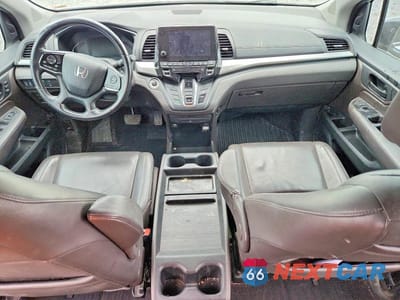 Zdjęcie 8 z 13 samochodu: 2018 HONDA ODYSSEY VIN:5FNRL6H76JB032313 - miniatura