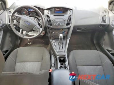 Zdjęcie 8 z 11 samochodu: 2015 FORD FOCUS SE VIN:1FADP3F21FL229016 - miniatura