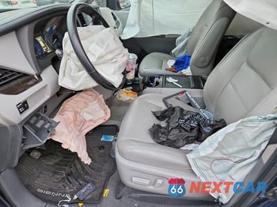 Zdjęcie 7 z 13 samochodu: 2020 TOYOTA SIENNA XLE 7-PASSENGER VIN:5TDDZ3DC4LS238531 - miniatura