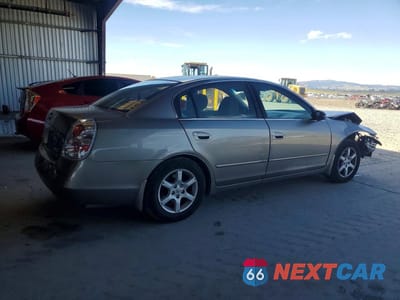 Trzecie zdjęcie samochodu z tyłu: 2006 NISSAN ALTIMA 2.5 VIN:1N4AL11D36C158221 - miniatura