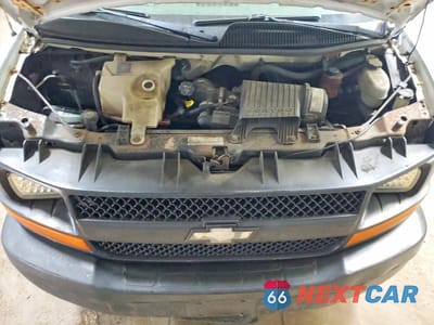 Zdjęcie 11 z 12 samochodu: 2005 CHEV EXPRESS VIN:1GCGG25V051203742 - miniatura