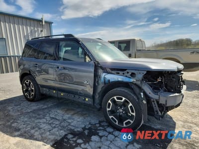 Czwarte zdjęcie samochodu z boku: 2021 FORD BRONCO SPORT OUTER BANKS VIN:3FMCR9C6XMRA04257 - miniatura