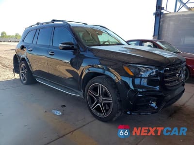 Czwarte zdjęcie samochodu z boku: 2025 MERCEDES-BENZ GLS 450 4MATIC VIN:4JGFF5KE4SB316924 - miniatura