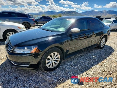 2014 VOLKSWAGEN PASSAT S 1VWAT7A3XEC027979 - główne zdjęcie licytacji z USA - miniatura
