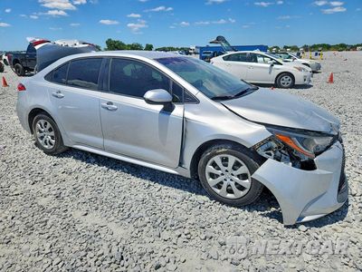 Czwarte zdjęcie samochodu z boku: 2020 TOYOTA COROLLA LE VIN:JTDEPRAE2LJ077533 - miniatura