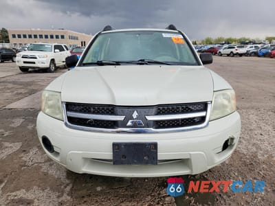 Piąte zdjęcie samochodu w środku: 2007 MITSUBISHI ENDEAVOR LS VIN:4A4MN21S67E074091 - miniatura