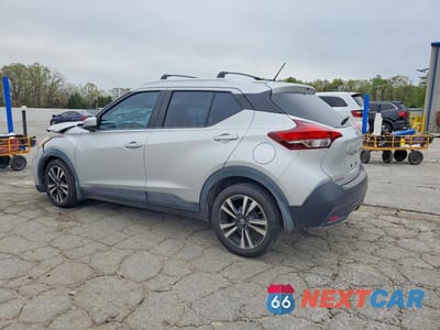Drugie zdjęcie samochodu z przodu: 2018 NISSAN KICKS SV VIN:3N1CP5CU1JL509140 - miniatura