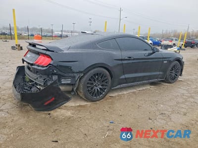 Trzecie zdjęcie samochodu z tyłu: 2019 FORD MUSTANG GT VIN:1FA6P8CF2K5153138 - miniatura