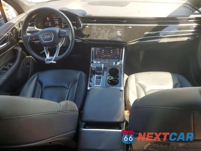Zdjęcie 8 z 13 samochodu: 2021 AUDI Q7 VIN:WA1LJAF78MD036158 - miniatura