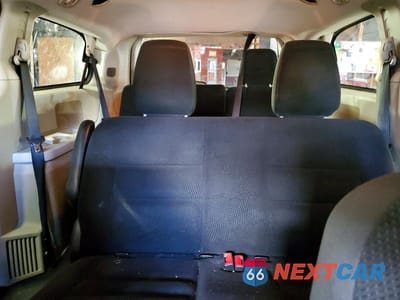 Zdjęcie 10 z 13 samochodu: 2017 DODGE GRAND CARAVAN SE VIN:2C4RDGBG3HR822615 - miniatura