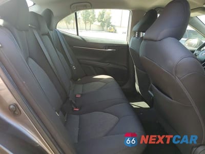 Zdjęcie 10 z 12 samochodu: 2020 TOYOTA CAMRY LE VIN:4T1C31AK5LU525171 - miniatura