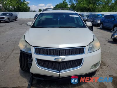Piąte zdjęcie samochodu w środku: 2012 CHEVROLET TRAVERSE LT VIN:1GNKRGED9CJ390346 - miniatura