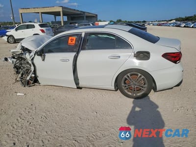 Drugie zdjęcie samochodu z przodu: 2020 MERCEDES-BENZ A 220 VIN:W1K3G4EB2LW045815 - miniatura