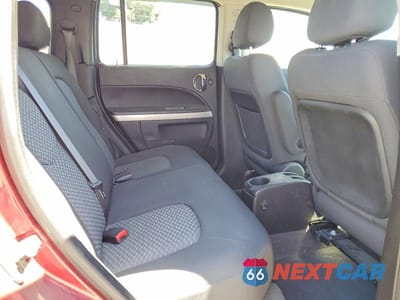 Zdjęcie 10 z 12 samochodu: 2007 CHEVROLET HHR LT VIN:3GNDA33P07S532870 - miniatura