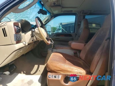 Zdjęcie 7 z 13 samochodu: 2006 FORD F350 SUPER DUTY VIN:1FTWW33P86EA91274 - miniatura