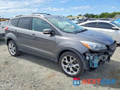Czwarte zdjęcie samochodu z boku: 2013 FORD ESCAPE TITANIUM VIN:1FMCU9J93DUD86538 - miniatura
