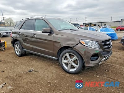 Czwarte zdjęcie samochodu z boku: 2016 MERCEDES-BENZ GLE 350 4MATIC VIN:4JGDA5HB0GA733912 - miniatura