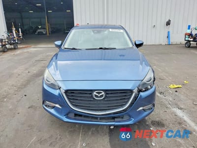 Piąte zdjęcie samochodu w środku: 2017 MAZDA 3 GRAND TOURING VIN:3MZBN1M38HM151615 - miniatura