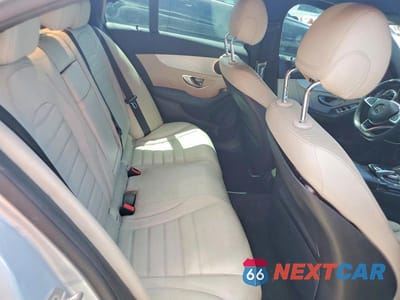 Zdjęcie 10 z 12 samochodu: 2018 MERCEDES-BENZ C 43 4MATIC AMG VIN:55SWF6EB9JU236198 - miniatura