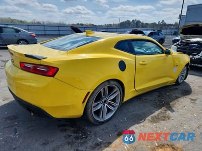 Trzecie zdjęcie samochodu z tyłu: 2018 CHEVROLET CAMARO LT VIN:1G1FB1RS8J0118614 - miniatura