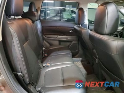 Zdjęcie 11 z 13 samochodu: 2016 MITSUBISHI OUTLANDER VIN:JA4JZ4AX3GZ024807 - miniatura