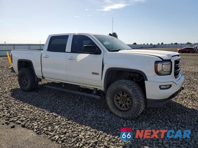 Czwarte zdjęcie samochodu z boku: 2017 GMC SIERRA K1500 SLT VIN:3GTU2NEJ2HG405780 - miniatura