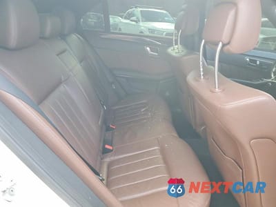 Zdjęcie 10 z 13 samochodu: 2012 MERCEDES-BENZ E 350 4MATIC VIN:WDDHF8JB7CA593179 - miniatura