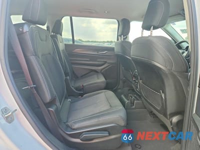 Zdjęcie 11 z 14 samochodu: 2023 JEEP GRAND CHEROKEE L LAREDO VIN:1C4RJJAG7P8867543 - miniatura