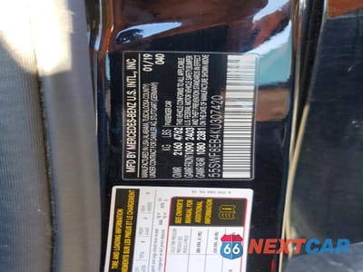 Zdjęcie 12 z 12 samochodu: 2019 MERCEDES-BENZ C 300 4MATIC VIN:55SWF8EB4KU307420 - miniatura