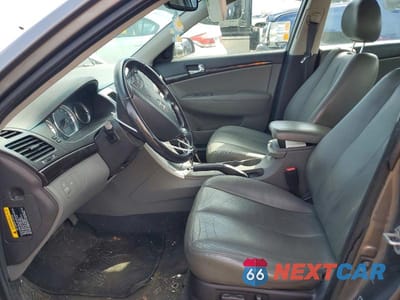 Zdjęcie 7 z 11 samochodu: 2008 HYUNDAI SONATA VIN:5NPEU46F19H499954 - miniatura