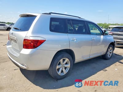 Trzecie zdjęcie samochodu z tyłu: 2010 TOYOTA HIGHLANDER BASE VIN:JTEZA3EH1A2009196 - miniatura