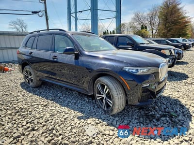 Czwarte zdjęcie samochodu z boku: 2019 BMW X7 XDRIVE40I VIN:5UXCW2C50KL088224 - miniatura