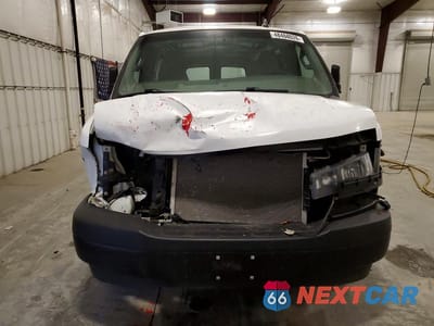 Piąte zdjęcie samochodu w środku: 2020 CHEVROLET EXPRESS 2500 CARGO DELIVERY VAN VIN:1GCWGAFP6L1266220 - miniatura