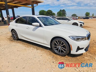 Czwarte zdjęcie samochodu z boku: 2021 BMW 330I VIN:3MW5R1J09M8B85710 - miniatura