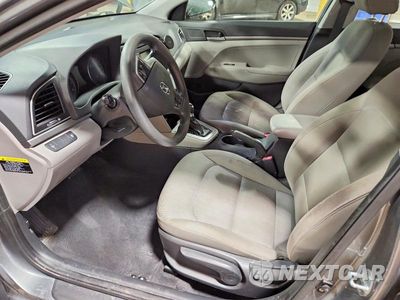 Zdjęcie 7 z 12 samochodu: 2017 HYUNDAI ELANTRA SE VIN:KMHD74LF0HU403867 - miniatura