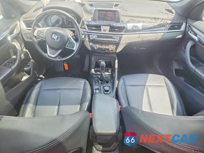 Zdjęcie 8 z 13 samochodu: 2018 BMW X1 SDRIVE28I VIN:WBXHU7C3XJ3H43664 - miniatura