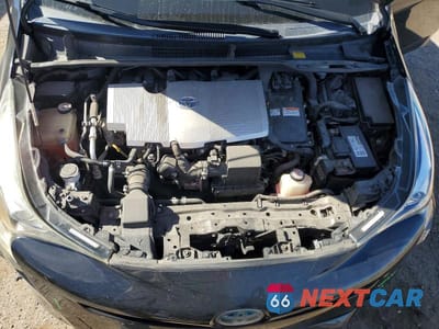 Zdjęcie 11 z 12 samochodu: 2017 TOYOTA PRIUS TWO VIN:JTDKBRFUXH3546705 - miniatura