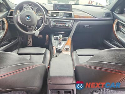 Zdjęcie 8 z 12 samochodu: 2015 BMW 335 I VIN:WBA3A9G55FNT09214 - miniatura