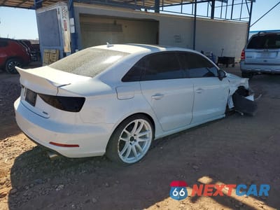 Trzecie zdjęcie samochodu z tyłu: 2016 AUDI A3 PREMIUM VIN:WAUB8GFF6G1108730 - miniatura