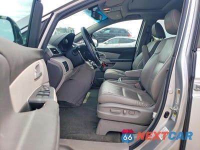 Zdjęcie 7 z 13 samochodu: 2011 HONDA ODYSSEY VIN:5FNRL5H6XBB095076 - miniatura