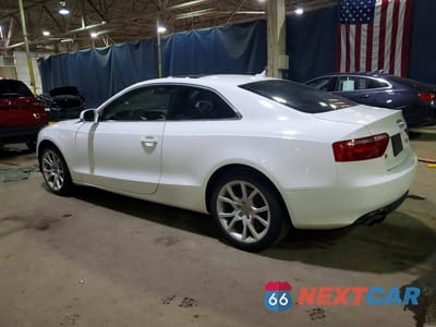 Drugie zdjęcie samochodu z przodu: 2010 AUDI A5 PREMIUM VIN:WAUCFAFR8AA024143 - miniatura