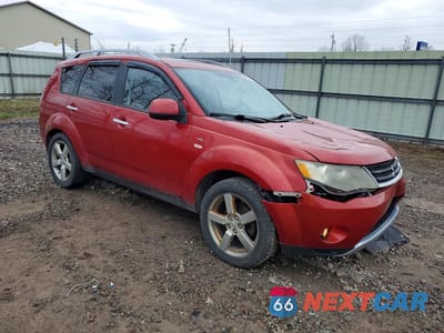 Czwarte zdjęcie samochodu z boku: 2008 MITSUBISHI OUTLANDER XLS VIN:JA4MT41X18Z007990 - miniatura