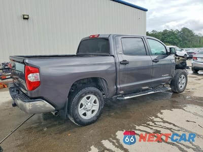Trzecie zdjęcie samochodu z tyłu: 2019 TOYOTA TUNDRA CREWMAX SR5 VIN:5TFEY5F19KX247135 - miniatura