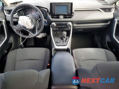 Zdjęcie 8 z 12 samochodu: 2020 TOYOTA RAV4 HYBRID XLE VIN:4T3RWRFV9LU005257 - miniatura